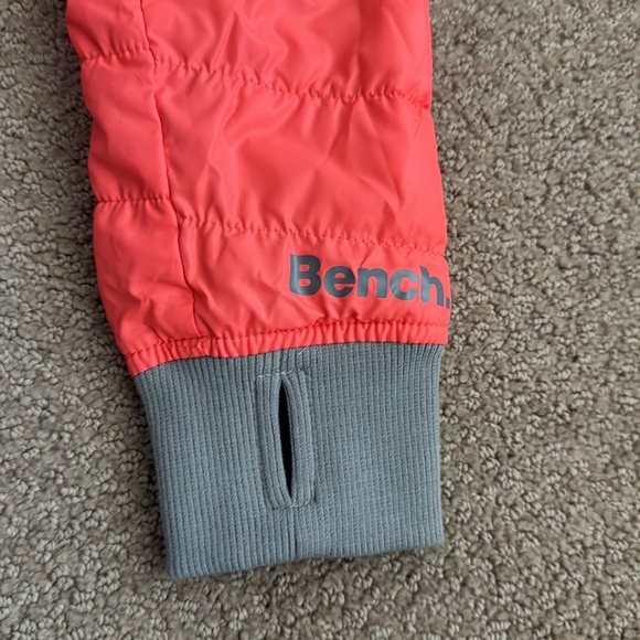 436 BENCH NWT Women’s Daysplash Lightweight Puffer Bomber Jacket - Size: Small - Picture 4 of 7